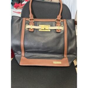 Adrienne Vittadini Women's Black Shoulder Bag With‎ Compartments Inside